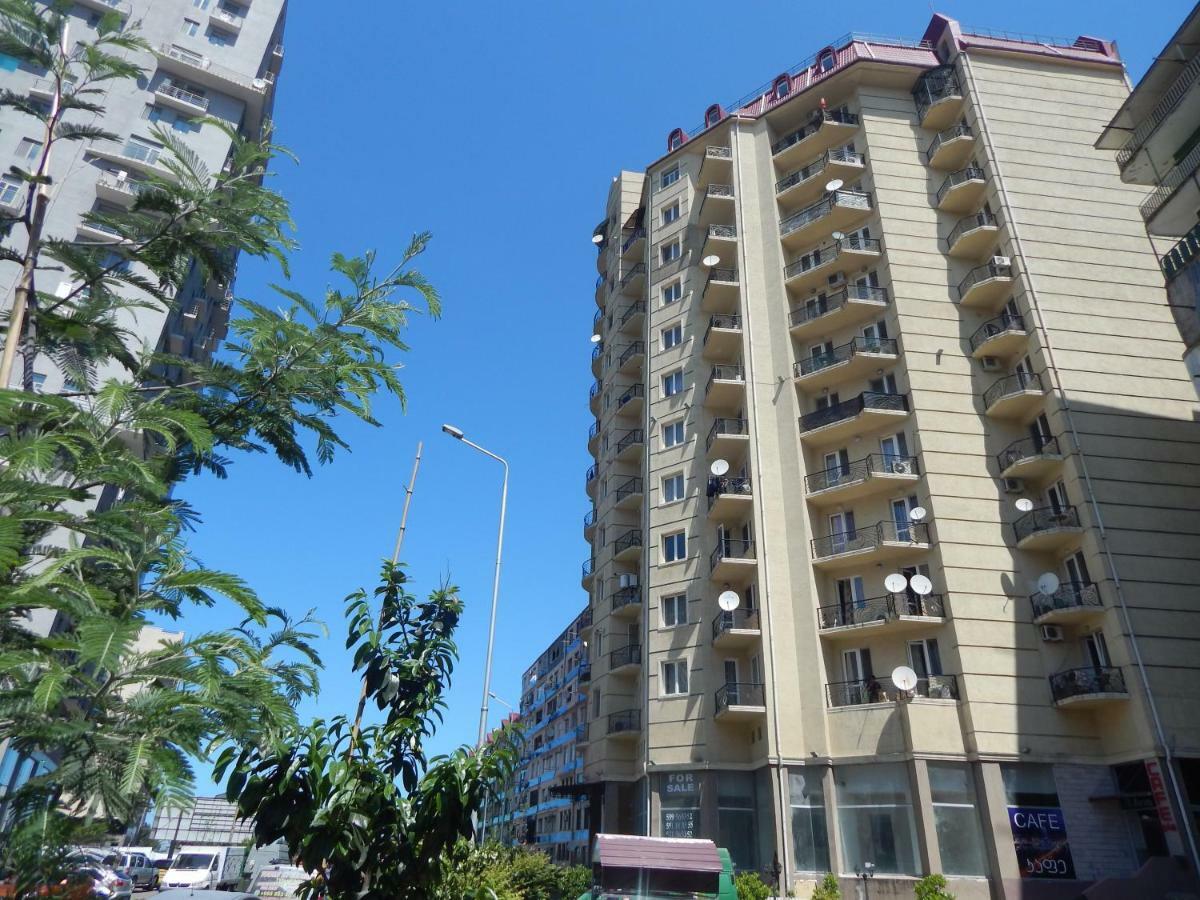 Apartment First Line From Sea Batumi Luaran gambar