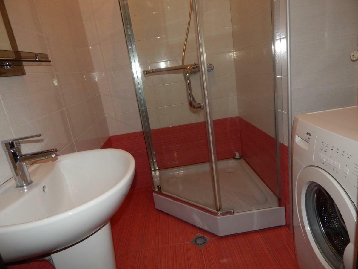 Apartment First Line From Sea Batumi Luaran gambar