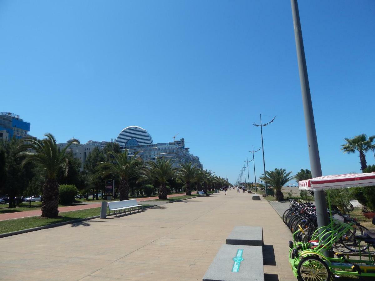 Apartment First Line From Sea Batumi Luaran gambar