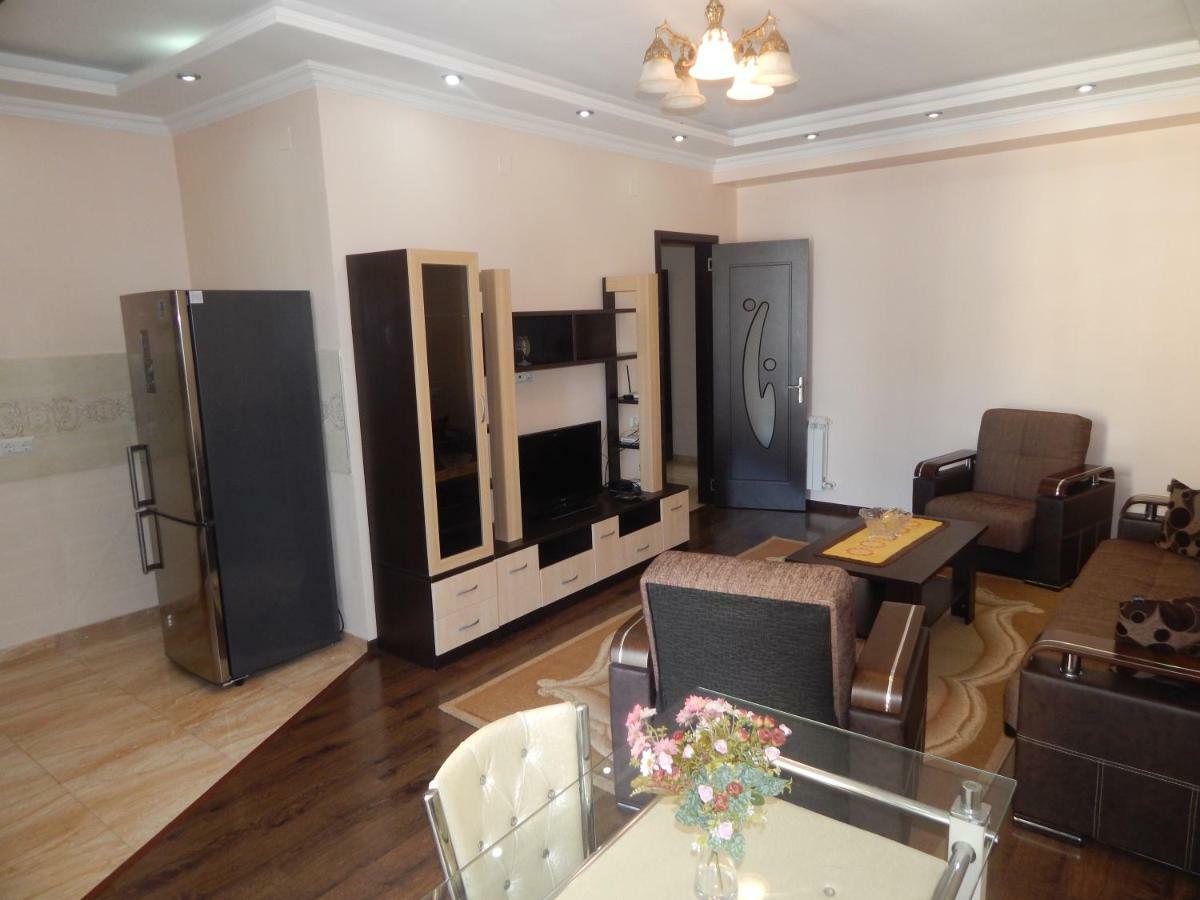 Apartment First Line From Sea Batumi Luaran gambar