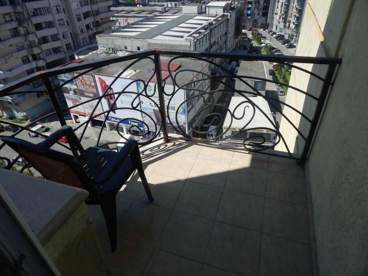 Apartment First Line From Sea Batumi Luaran gambar